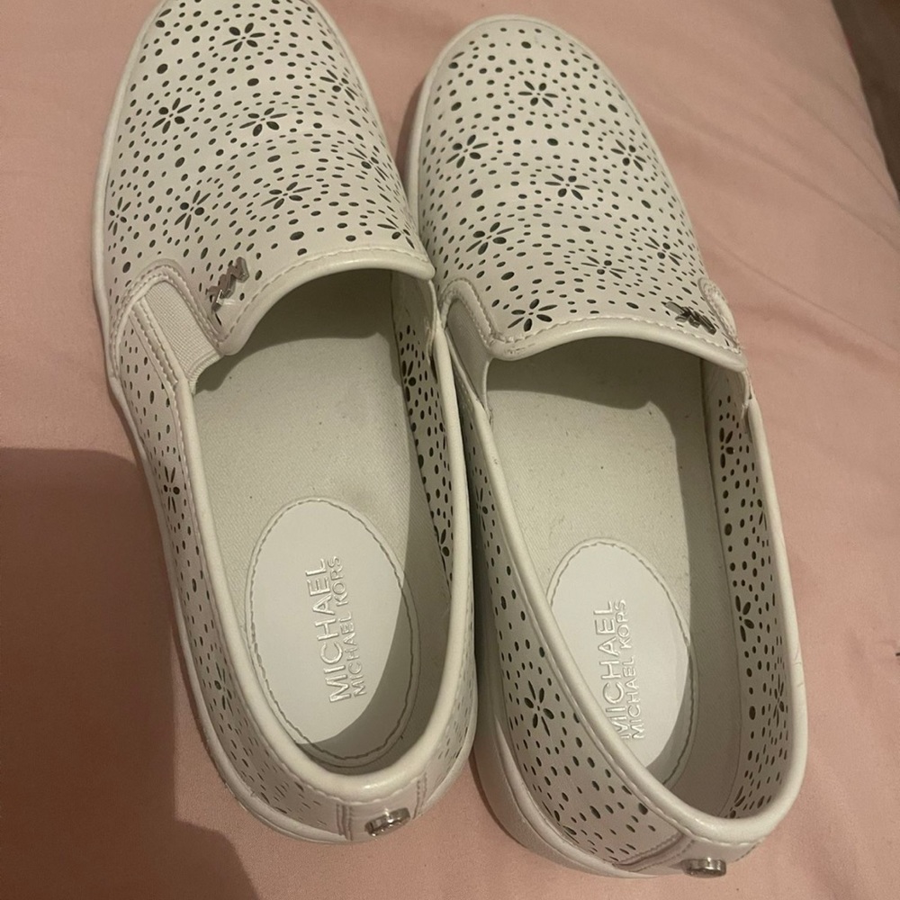 Mk Kane slip on shoes - Picture 5 of 5